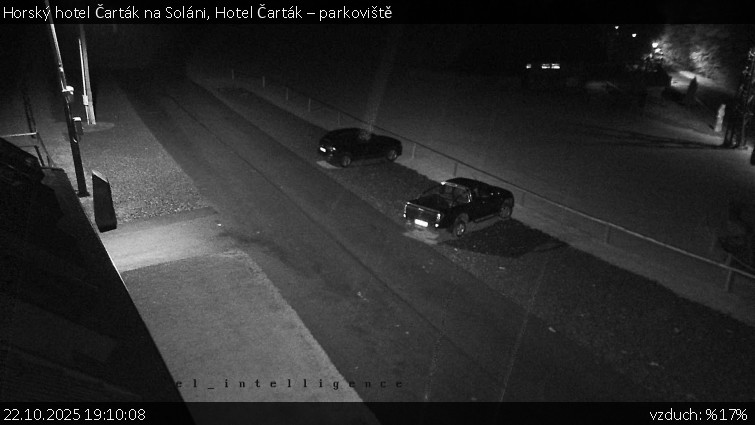 Horský hotel Čarták na Soláni - Hotel Čarták – parkoviště - 22.10.2025 v 19:10 Horský hotel Čarták na Soláni - Hotel Čarták – parkoviště - 22.10.2025 v 19:10