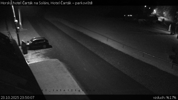 Horský hotel Čarták na Soláni - Hotel Čarták – parkoviště - 23.10.2025 v 23:50 Horský hotel Čarták na Soláni - Hotel Čarták – parkoviště - 23.10.2025 v 23:50