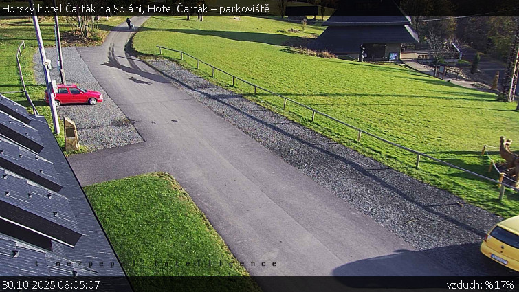 Horský hotel Čarták na Soláni - Hotel Čarták – parkoviště - 30.10.2025 v 08:05 Horský hotel Čarták na Soláni - Hotel Čarták – parkoviště - 30.10.2025 v 08:05