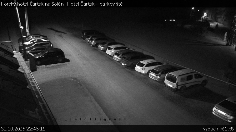 Horský hotel Čarták na Soláni - Hotel Čarták – parkoviště - 31.10.2025 v 22:45 Horský hotel Čarták na Soláni - Hotel Čarták – parkoviště - 31.10.2025 v 22:45