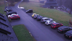 Horský hotel Čarták na Soláni - Hotel Čarták – parkoviště - 6.12.2025 v 07:20 Horský hotel Čarták na Soláni - Hotel Čarták – parkoviště - 6.12.2025 v 07:20