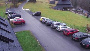 Horský hotel Čarták na Soláni - Hotel Čarták – parkoviště - 6.12.2025 v 08:10 Horský hotel Čarták na Soláni - Hotel Čarták – parkoviště - 6.12.2025 v 08:10