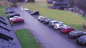Horský hotel Čarták na Soláni - Hotel Čarták – parkoviště - 6.12.2025 v 08:25 Horský hotel Čarták na Soláni - Hotel Čarták – parkoviště - 6.12.2025 v 08:25