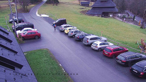 Horský hotel Čarták na Soláni - Hotel Čarták – parkoviště - 6.12.2025 v 08:35 Horský hotel Čarták na Soláni - Hotel Čarták – parkoviště - 6.12.2025 v 08:35