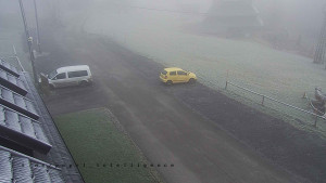 Horský hotel Čarták na Soláni - Hotel Čarták – parkoviště - 15.12.2025 v 08:50 Horský hotel Čarták na Soláni - Hotel Čarták – parkoviště - 15.12.2025 v 08:50