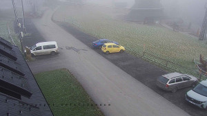 Horský hotel Čarták na Soláni - Hotel Čarták – parkoviště - 15.12.2025 v 11:40 Horský hotel Čarták na Soláni - Hotel Čarták – parkoviště - 15.12.2025 v 11:40