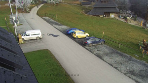 Horský hotel Čarták na Soláni - Hotel Čarták – parkoviště - 15.12.2025 v 13:05 Horský hotel Čarták na Soláni - Hotel Čarták – parkoviště - 15.12.2025 v 13:05