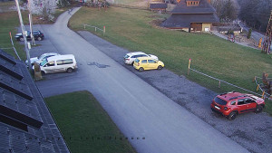 Horský hotel Čarták na Soláni - Hotel Čarták – parkoviště - 15.12.2025 v 15:35 Horský hotel Čarták na Soláni - Hotel Čarták – parkoviště - 15.12.2025 v 15:35