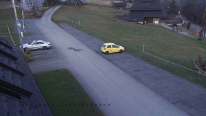 Horský hotel Čarták na Soláni - Hotel Čarták – parkoviště - 15.12.2025 v 16:05 Horský hotel Čarták na Soláni - Hotel Čarták – parkoviště - 15.12.2025 v 16:05