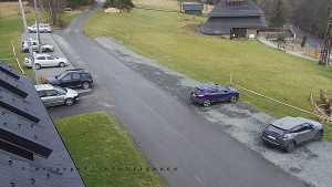 Horský hotel Čarták na Soláni - Hotel Čarták – parkoviště - 17.3.2026 v 13:45 Horský hotel Čarták na Soláni - Hotel Čarták – parkoviště - 17.3.2026 v 13:45