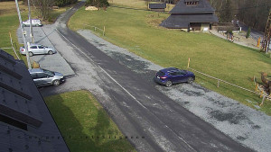 Horský hotel Čarták na Soláni - Hotel Čarták – parkoviště - 17.3.2026 v 14:25 Horský hotel Čarták na Soláni - Hotel Čarták – parkoviště - 17.3.2026 v 14:25