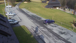 Horský hotel Čarták na Soláni - Hotel Čarták – parkoviště - 17.3.2026 v 14:50 Horský hotel Čarták na Soláni - Hotel Čarták – parkoviště - 17.3.2026 v 14:50