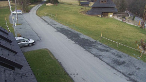 Horský hotel Čarták na Soláni - Hotel Čarták – parkoviště - 17.3.2026 v 16:15 Horský hotel Čarták na Soláni - Hotel Čarták – parkoviště - 17.3.2026 v 16:15