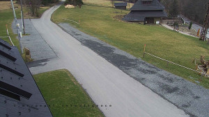 Horský hotel Čarták na Soláni - Hotel Čarták – parkoviště - 17.3.2026 v 17:05 Horský hotel Čarták na Soláni - Hotel Čarták – parkoviště - 17.3.2026 v 17:05