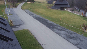 Horský hotel Čarták na Soláni - Hotel Čarták – parkoviště - 17.3.2026 v 17:15 Horský hotel Čarták na Soláni - Hotel Čarták – parkoviště - 17.3.2026 v 17:15
