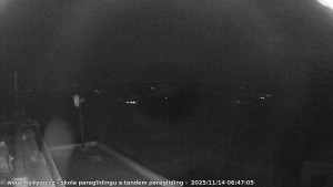 Kozákov - Pohled na jih, hrad Trosky - 14.11.2025 v 05:30 Kozákov - Pohled na jih, hrad Trosky - 14.11.2025 v 05:30