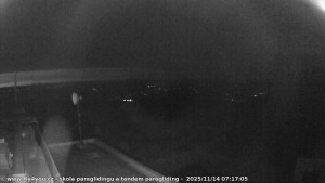 Kozákov - Pohled na jih, hrad Trosky - 14.11.2025 v 06:00 Kozákov - Pohled na jih, hrad Trosky - 14.11.2025 v 06:00