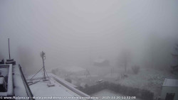 Pohled na jih, hrad Trosky