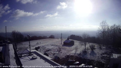 Pohled na jih, hrad Trosky