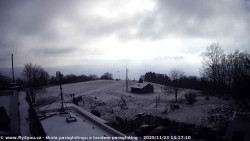 Pohled na jih, hrad Trosky