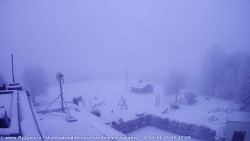 Pohled na jih, hrad Trosky