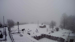 Pohled na jih, hrad Trosky