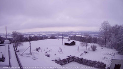 Pohled na jih, hrad Trosky