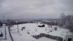 Pohled na jih, hrad Trosky