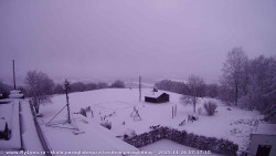 Pohled na jih, hrad Trosky