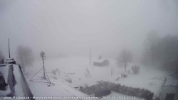 Pohled na jih, hrad Trosky