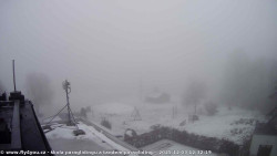 Pohled na jih, hrad Trosky