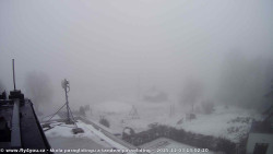 Pohled na jih, hrad Trosky