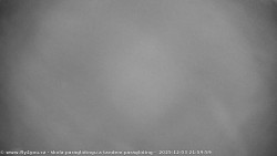 Pohled na jih, hrad Trosky