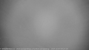 Kozákov - Pohled na jih, hrad Trosky - 7.12.2025 v 03:00 Kozákov - Pohled na jih, hrad Trosky - 7.12.2025 v 03:00