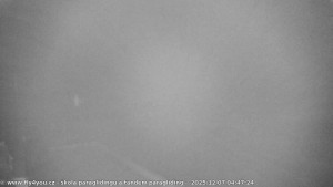 Kozákov - Pohled na jih, hrad Trosky - 7.12.2025 v 03:30 Kozákov - Pohled na jih, hrad Trosky - 7.12.2025 v 03:30