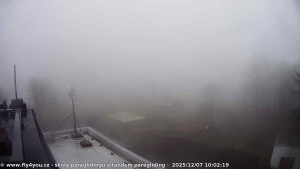 Kozákov - Pohled na jih, hrad Trosky - 7.12.2025 v 08:45 Kozákov - Pohled na jih, hrad Trosky - 7.12.2025 v 08:45