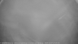 Kozákov - Pohled na jih, hrad Trosky - 7.12.2025 v 16:30 Kozákov - Pohled na jih, hrad Trosky - 7.12.2025 v 16:30