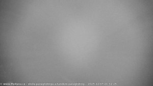 Kozákov - Pohled na jih, hrad Trosky - 7.12.2025 v 20:15 Kozákov - Pohled na jih, hrad Trosky - 7.12.2025 v 20:15