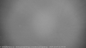 Kozákov - Pohled na jih, hrad Trosky - 7.12.2025 v 20:45 Kozákov - Pohled na jih, hrad Trosky - 7.12.2025 v 20:45