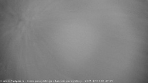 Kozákov - Pohled na jih, hrad Trosky - 9.12.2025 v 05:30 Kozákov - Pohled na jih, hrad Trosky - 9.12.2025 v 05:30