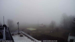 Kozákov - Pohled na jih, hrad Trosky - 9.12.2025 v 13:00 Kozákov - Pohled na jih, hrad Trosky - 9.12.2025 v 13:00