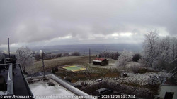 Pohled na jih, hrad Trosky