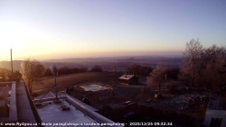 Pohled na jih, hrad Trosky