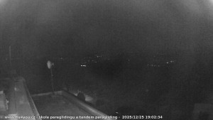 Kozákov - Pohled na jih, hrad Trosky - 25.12.2025 v 17:45 Kozákov - Pohled na jih, hrad Trosky - 25.12.2025 v 17:45