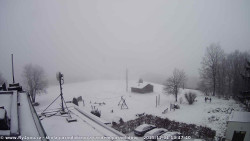 Pohled na jih, hrad Trosky