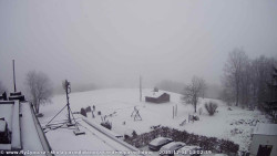 Pohled na jih, hrad Trosky