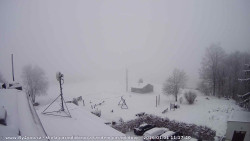 Pohled na jih, hrad Trosky