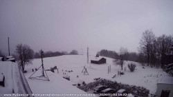 Pohled na jih, hrad Trosky