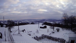 Pohled na jih, hrad Trosky