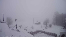 Pohled na jih, hrad Trosky